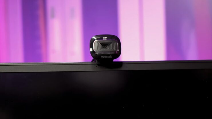 What should you look for when buying a webcam