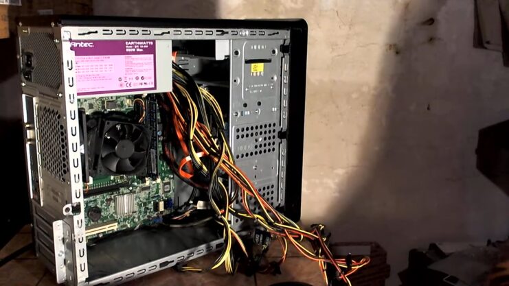 Power Supply in a Dell Inspiron