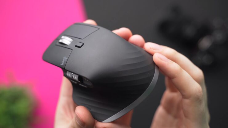 Logitech MX Master - Best egronomic PC mouses for people with large hands - PRICE