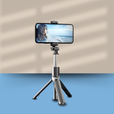 Selfie Stick, Extendable Selfie Stick Tripod