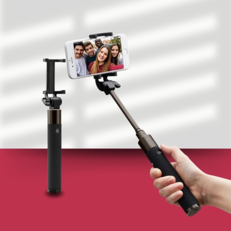 Spigen Velo S530W Wireless Bluetooth Selfie Stick 